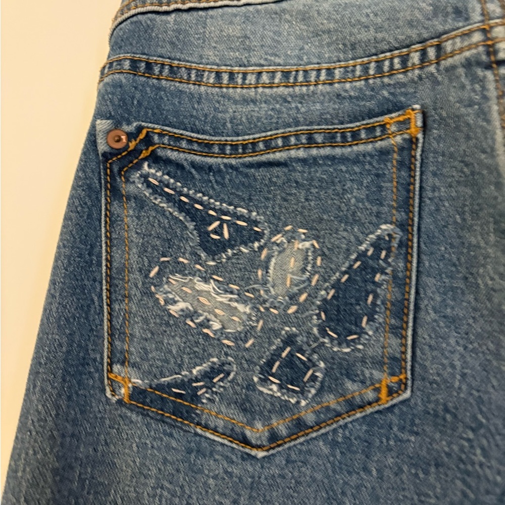 Pilcro Embroidered Slim BF Jeans - Picture 6 of 7